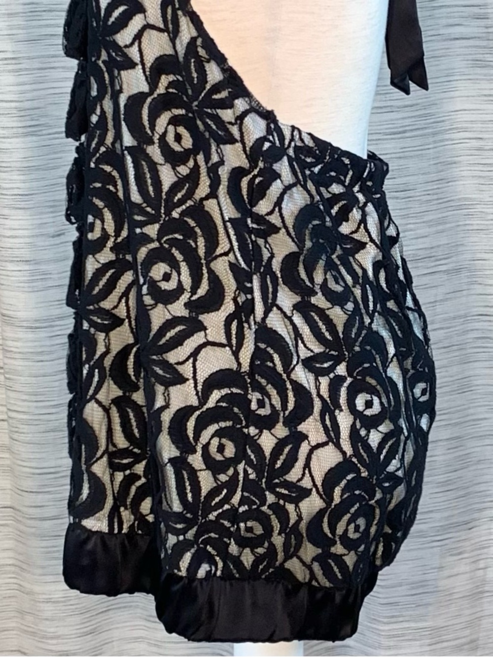 Lu Lu Lame black lace with white lining halter top. - Picture 8 of 15